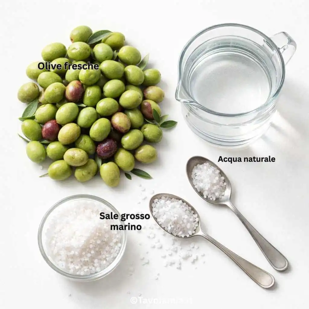 Ingredienti per preparare olive in salamoia: olive fresche, acqua naturale e sale grosso marino.